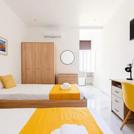 דירה F8 Spacious Flat