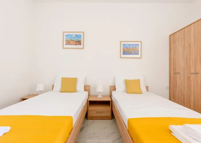 F8 Spacious Flat Apartamento *